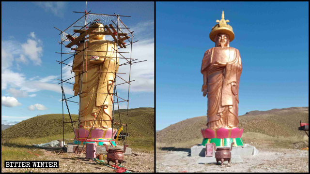 La cabeza de la estatua del Buda Amitabha ha sido reemplazada por la del emperador Kangxi.