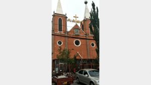 Exterior de la Iglesia de Machi.